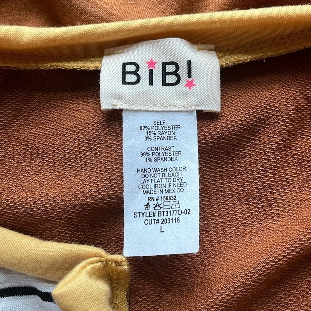 Bibi mixed media long sleeve top size Large - Picture 5 of 5